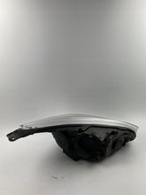Laden Sie das Bild in den Galerie-Viewer, Frontscheinwerfer Ford Focus F1EB-13W030-AEB Ein Stück (Rechts oder Links) SCH3771214584nx