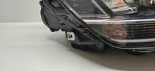Load image into Gallery viewer, Frontscheinwerfer VW Golf VII 5g1 5G1941032 Xenon Rechts Scheinwerfer Headlight SCH3858821836bl