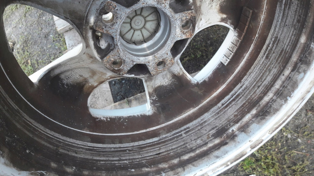 1x Alufelge 16 Zoll 7.0" 5x120 1ET Glanz Silber KBA47013 BMW E60 Rim Wheel FEL8212206628cm