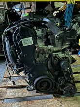 Laden Sie das Bild in den Galerie-Viewer, Motor Ford Mondeo AV4Q-6007-CD 2.0 2010 Engine Unkomplett MOT2920479778no