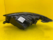 Laden Sie das Bild in den Galerie-Viewer, Frontscheinwerfer Opel Corsa F 39162654 LED Rechts Scheinwerfer Headlight SCH5205032600hh
