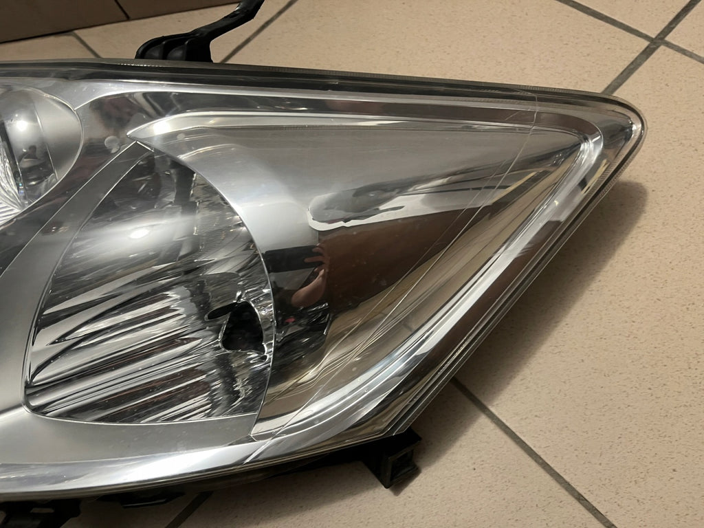 Frontscheinwerfer Toyota Auris 81170-02460 Links Scheinwerfer Headlight SCH8498936129gl