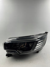 Laden Sie das Bild in den Galerie-Viewer, Frontscheinwerfer Renault Trafic III 260601790R Full LED Rechts oder Links SCH7573735722df