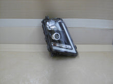 Load image into Gallery viewer, Frontscheinwerfer Volvo 22239248 Rechts Scheinwerfer Headlight SCH1771259404dj