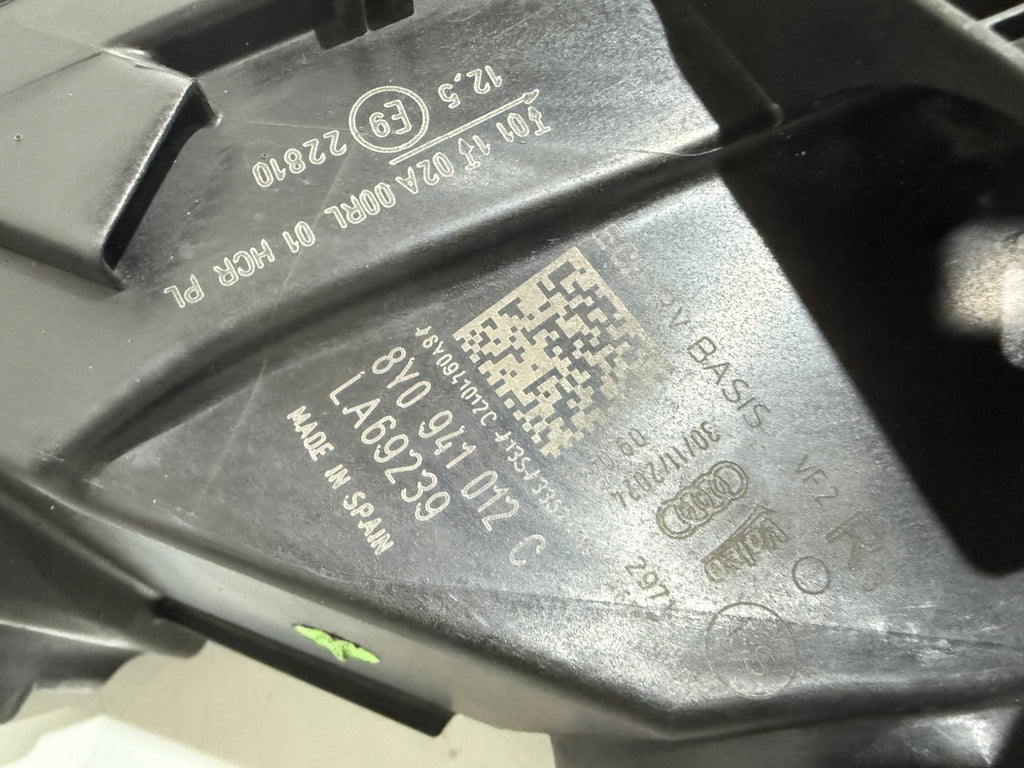 Frontscheinwerfer Audi A3 8Y0941012C Rechts Scheinwerfer Headlight SCH3524800350gi
