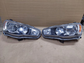 Frontscheinwerfer Mitsubishi Outlander II Ein Stück (Rechts oder Links)