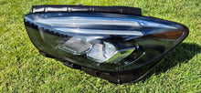 Load image into Gallery viewer, Frontscheinwerfer Mercedes-Benz W247 A2479065703 LED Rechts oder Links SCH6098175208yp