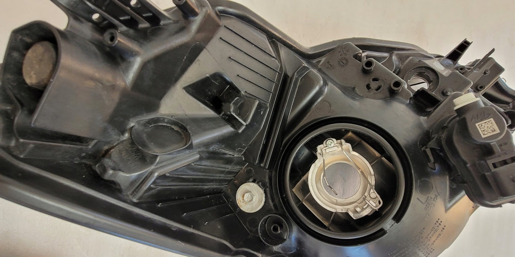 Frontscheinwerfer Toyota Yaris Links Scheinwerfer Headlight