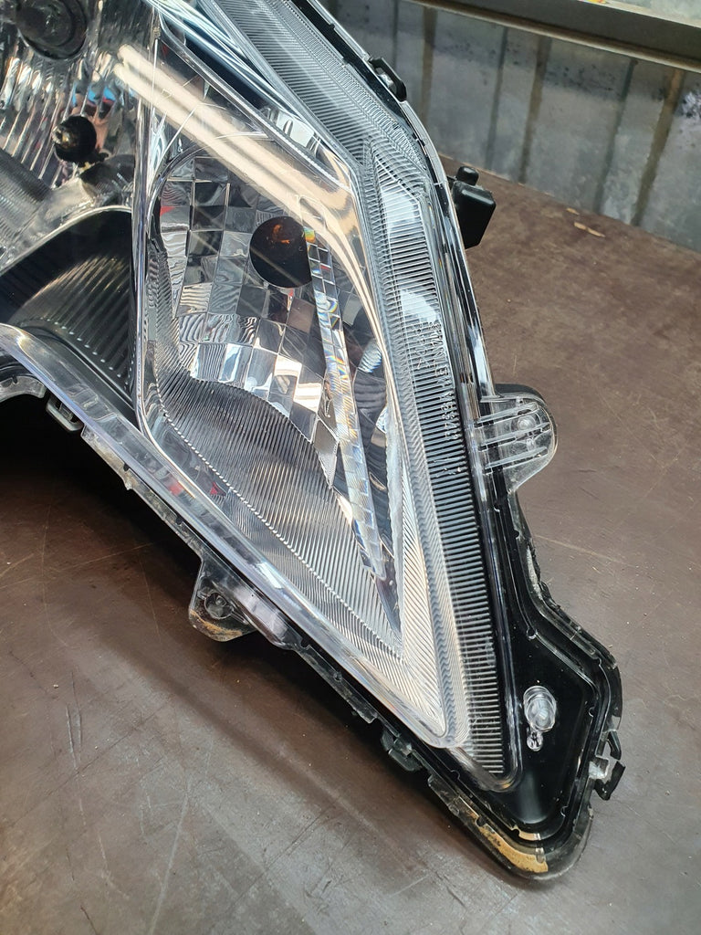 Frontscheinwerfer Mitsubishi Space Star Rechts Scheinwerfer Headlight