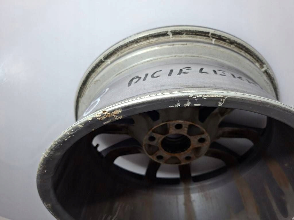 1x Alufelge 17 Zoll 124R-000527 VW Passat B8 Arteon Golf Rim Wheel FEL2403341192km