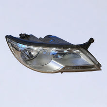 Laden Sie das Bild in den Galerie-Viewer, Frontscheinwerfer VW Tiguan 5N1941032R 1ED247038-02 LED Rechts Headlight