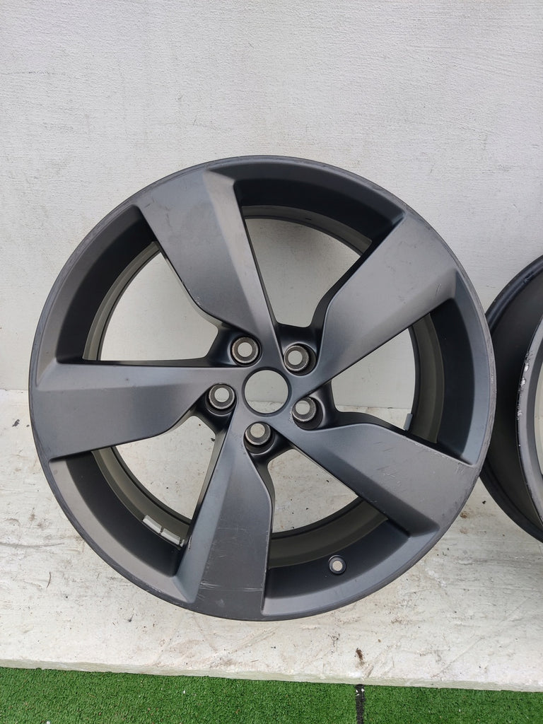 1x Alufelge 19 Zoll 8.0" 5x108 40ET J9C3-DA J9C3-1007-DA Jaguar E-Pace Rim Wheel