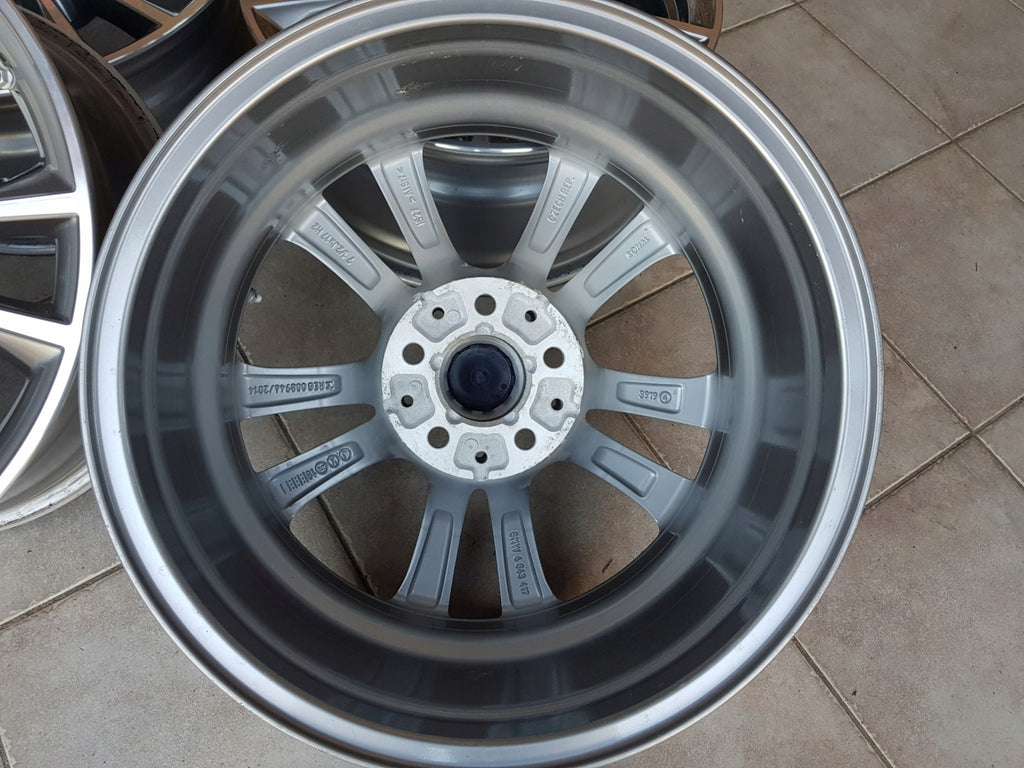 4x Alufelge 17 Zoll 7.5" 5x112 27ET Glanz Grau 6863417 BMW G31 G21 G30 G20 Mg 5 FEL5976003271ww