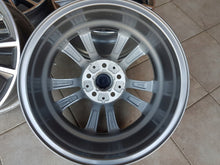 Load image into Gallery viewer, 4x Alufelge 17 Zoll 7.5" 5x112 27ET Glanz Grau 6863417 BMW G31 G21 G30 G20 Mg 5 FEL5976003271ww