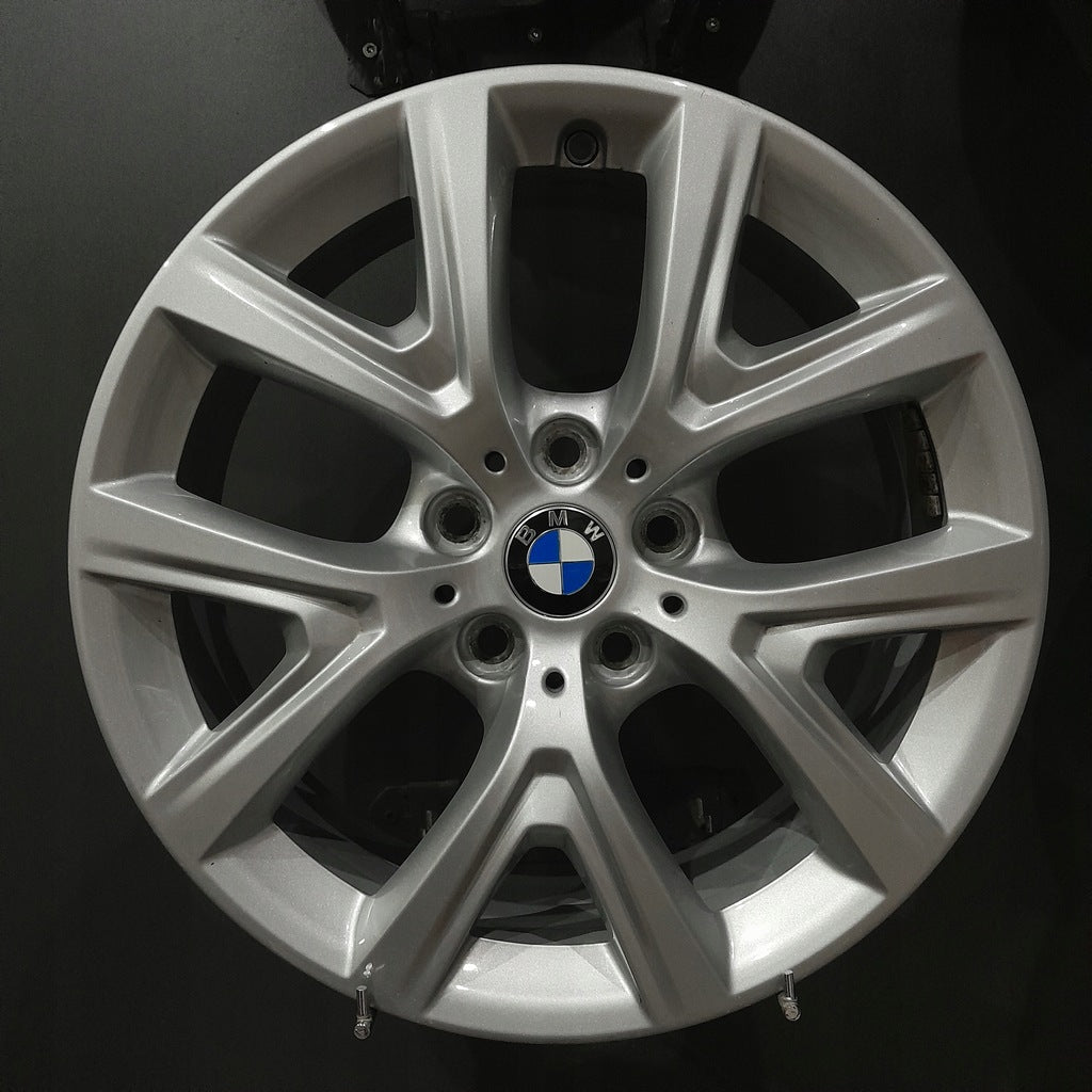 4x Alufelge 17 Zoll 6.5" 5x112 39ET Glanz Silber 6856076 BMW F39 X1 F48 FEL5007677347zp