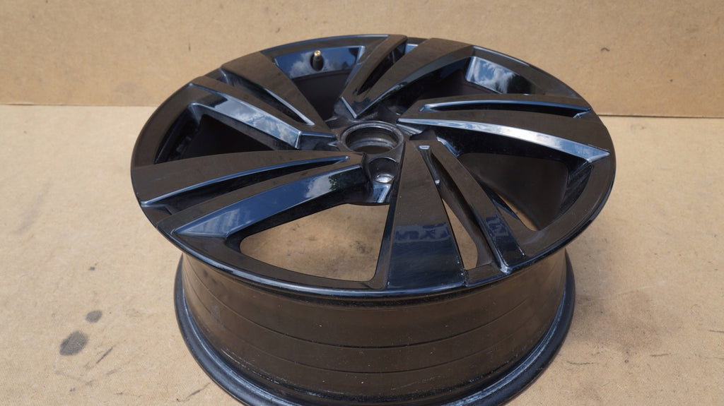 1x Alufelge 18 Zoll 7.0" 5x112 45ET 2GA601025AN VW T-Roc Rim Wheel FEL5907454105rh
