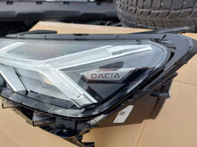 Laden Sie das Bild in den Galerie-Viewer, Frontscheinwerfer Dacia Sandero III Jogger 260607161R LED Links Headlight