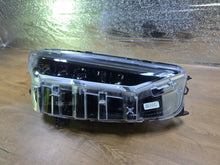 Load image into Gallery viewer, Frontscheinwerfer Ford LJ8Z13008X Rechts Scheinwerfer Headlight SCH6561828141ul