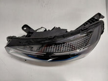 Laden Sie das Bild in den Galerie-Viewer, Frontscheinwerfer Renault Clio I V 260600149R Full LED Links Headlight SCH8482575460bh