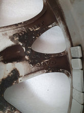 Laden Sie das Bild in den Galerie-Viewer, 1x Alufelge 16 Zoll 7.0&quot; 5x108 49ET 30748333, 30639359 Volvo S60 V70 V50