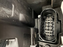 Laden Sie das Bild in den Galerie-Viewer, Frontscheinwerfer VW T-Roc 2GA941036AT Full LED Rechts Scheinwerfer Headlight SCH3512063714ip