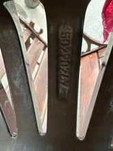 Load image into Gallery viewer, 1x Alufelge 16 Zoll 6.0" 4x98 41ET Glanz Schwarz 50290266 Fiat 500 Rim Wheel FEL3075680843jf