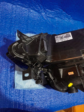 Laden Sie das Bild in den Galerie-Viewer, Frontscheinwerfer Renault Megane IV 260106126R Full LED Rechts oder Links SCH6083439926aa