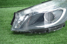 Laden Sie das Bild in den Galerie-Viewer, Frontscheinwerfer Mercedes-Benz W176 A1768201161 Links Scheinwerfer Headlight SCH5694080941aq