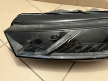 Laden Sie das Bild in den Galerie-Viewer, Frontscheinwerfer Skoda Octavia IV 5E4941015A LED Links Scheinwerfer Headlight SCH9488597876sx