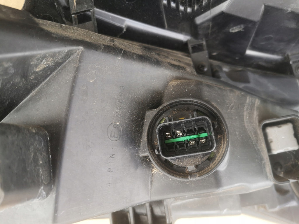 Frontscheinwerfer Hyundai Tucson 92207N7000 Links Scheinwerfer Headlight SCH6235759270um