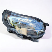 Laden Sie das Bild in den Galerie-Viewer, Frontscheinwerfer Opel Vivaro Zafira Life 1656227880 Xenon Rechts Headlight