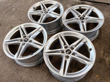 Laden Sie das Bild in den Galerie-Viewer, 4x Alufelge 18 Zoll 8.0" 5x112 40ET Glanz Silber 8W0601025 Audi A4 B9 Rim Wheel FEL8694444181lk