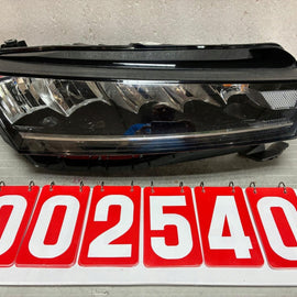 Frontscheinwerfer Skoda Octavia IV 5E4941016 Full LED Rechts Headlight SCH5229844679iq