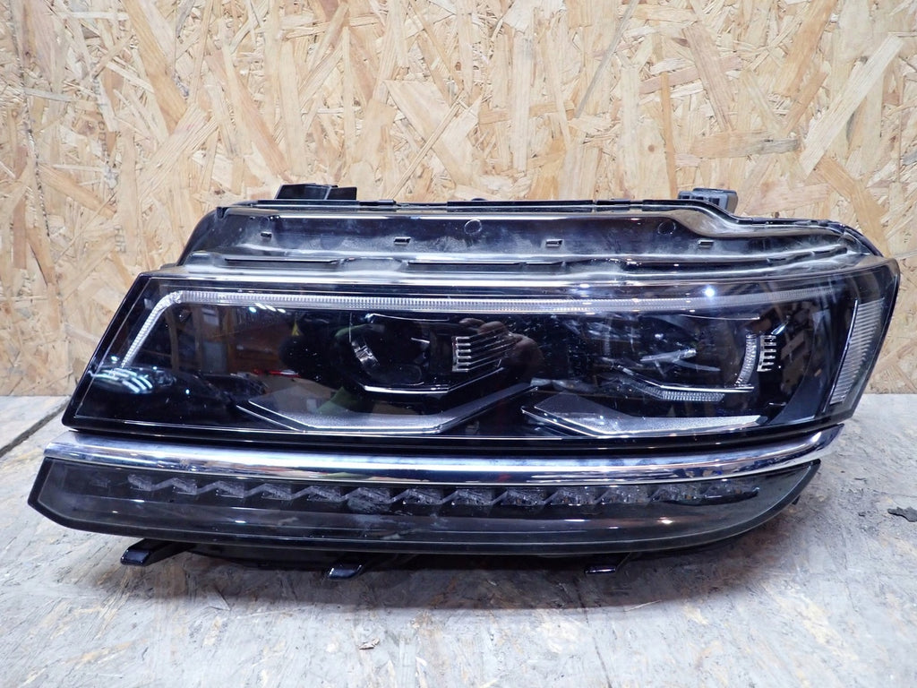 Frontscheinwerfer VW Tiguan Ad1 5NB941081A Full LED Links Scheinwerfer Headlight