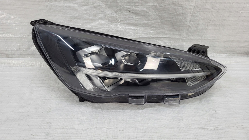 Frontscheinwerfer Ford Focus LED Rechts Scheinwerfer Headlight