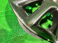 Laden Sie das Bild in den Galerie-Viewer, 1x Alufelge 16 Zoll 6.5&quot; 5x112 54ET 6855106 Mini F56 Rim Wheel