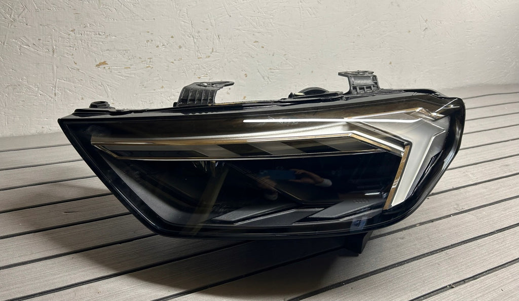 Frontscheinwerfer Audi A1 82A941033D Links Scheinwerfer Headlight SCH8357478796tm