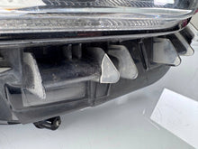 Laden Sie das Bild in den Galerie-Viewer, Frontscheinwerfer Toyota Highlander 81110-0E530 LED Rechts Headlight SCH6037777245gq