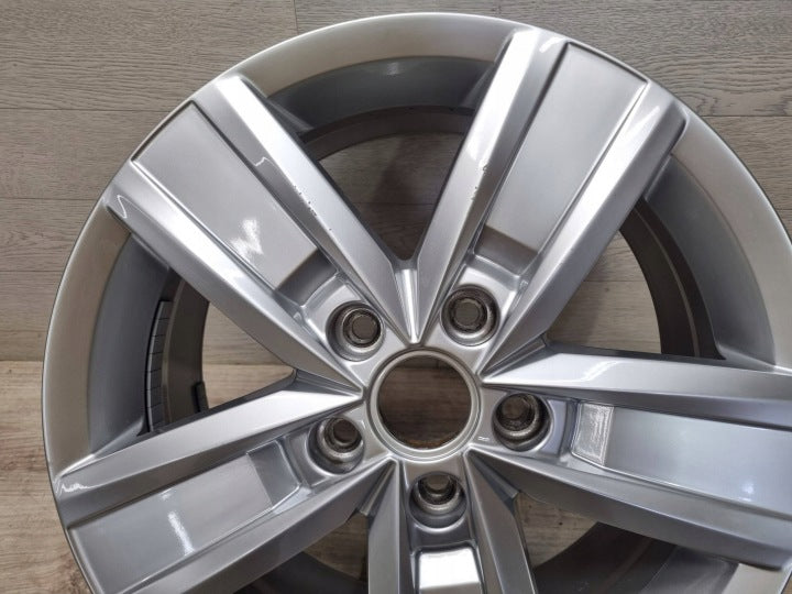 1x Alufelge 17 Zoll 7.0" 5x120 55ET Glanz Silber 7E0601025P VW Multivan FEL6221136681km