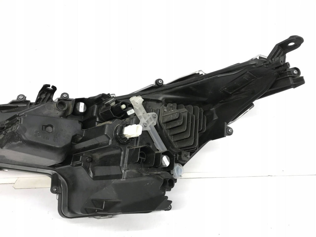 Frontscheinwerfer Toyota Corolla 81110-12N20 LED Rechts Scheinwerfer Headlight