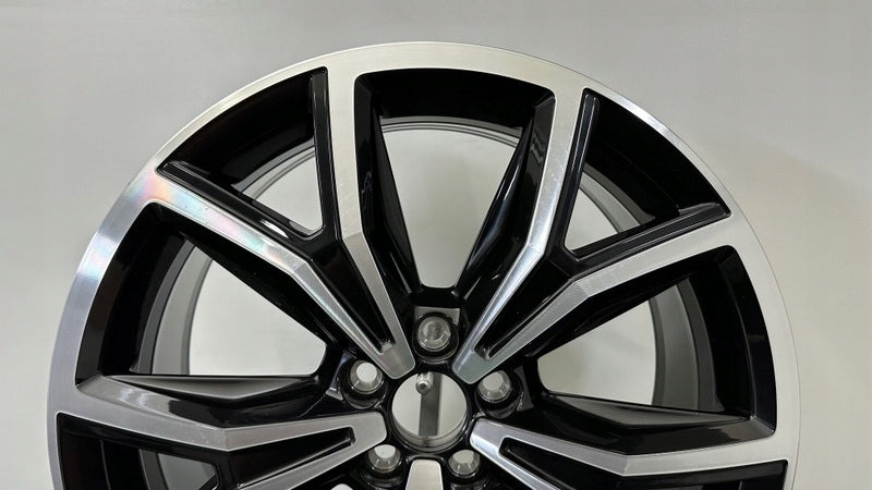 1x Alufelge 18 Zoll 7.0" 5x100 39ET Glanz Schwarz 2GM601025F VW T-Cross FEL8279155113yb