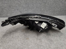 Laden Sie das Bild in den Galerie-Viewer, Frontscheinwerfer Renault Clio I V 260600901RSCZ LED Links Headlight SCH7266237093vx