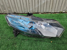 Laden Sie das Bild in den Galerie-Viewer, Frontscheinwerfer Honda Insight 100-22875 Ein Satz Scheinwerfer Headlight