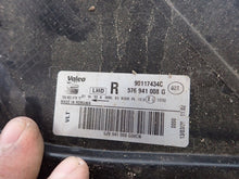 Laden Sie das Bild in den Galerie-Viewer, Frontscheinwerfer Seat Ateca 576941008D LED Rechts Scheinwerfer Headlight