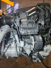 Laden Sie das Bild in den Galerie-Viewer, Motor Mercedes-Benz W204 W212 271860 1.8 CGI 60TKm Benzin Engine Unkomplett MOT8402831268vg