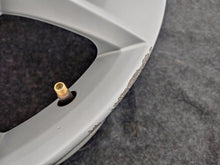 Load image into Gallery viewer, 1x Alufelge 17 Zoll 7.0" 5x112 45ET Glanz Silber 57A601025K Skoda Karoq FEL9330540061ol