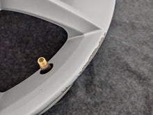 Load image into Gallery viewer, 1x Alufelge 17 Zoll 7.0" 5x112 45ET Glanz Silber 57A601025K Skoda Karoq FEL9330540061ol