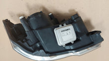 Laden Sie das Bild in den Galerie-Viewer, Frontscheinwerfer Mercedes-Benz Viano A6398202861 Xenon Links Headlight SCH3457051026em