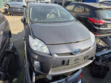 Laden Sie das Bild in den Galerie-Viewer, Frontscheinwerfer Toyota Prius Rechts Scheinwerfer Headlight SCH9424085665su