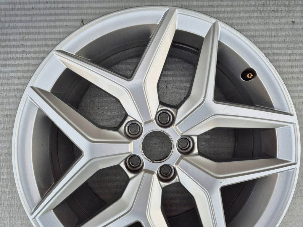 1x Alufelge 17 Zoll 6F0601025C Seat Ibiza I V Rim Wheel FEL9319089863vj